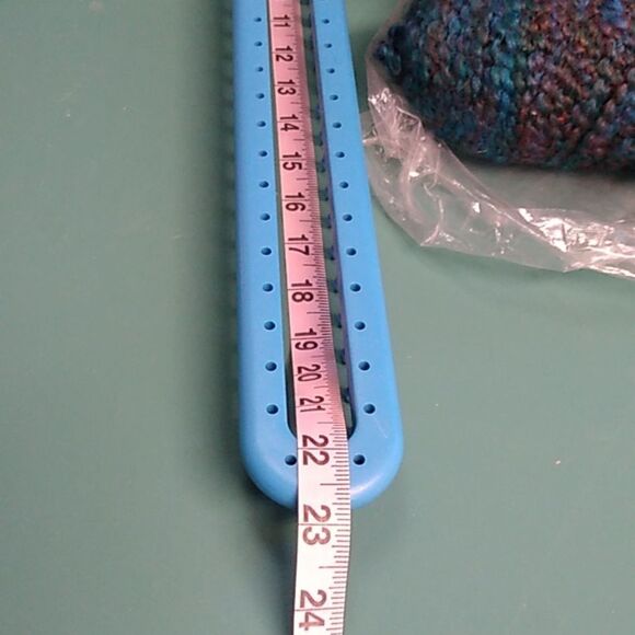 Knitting Loom with three skien starting yarn Cottagecore - Picture 3 of 4